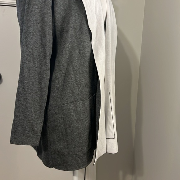 Eileen Fisher grey and white sweater with hood L - Picture 3 of 5